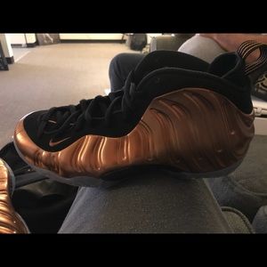 Foamposite coppers size 8.5 condo 9/10